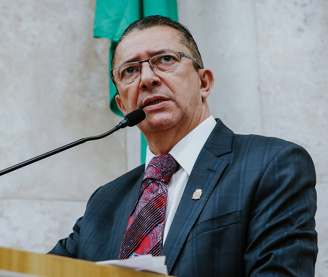 Sansão Pereira na Tribuna